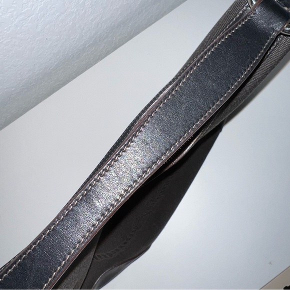 Excellent Condition Vintage Prada Shoulder Bag - Picture 10 of 11